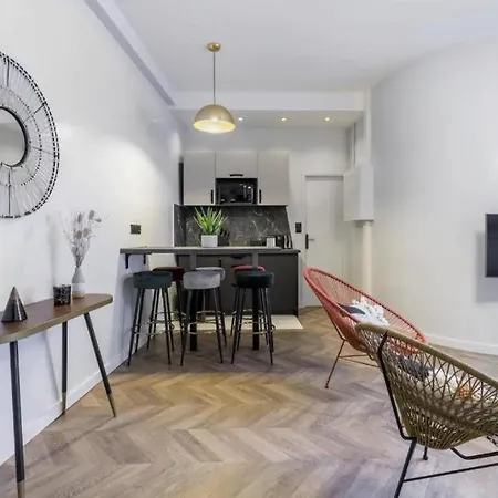 Appartamento Charming Near Saint-lazare 4p