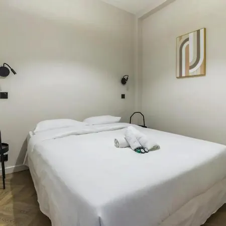 Charming Near Saint-lazare 4p * Parigi